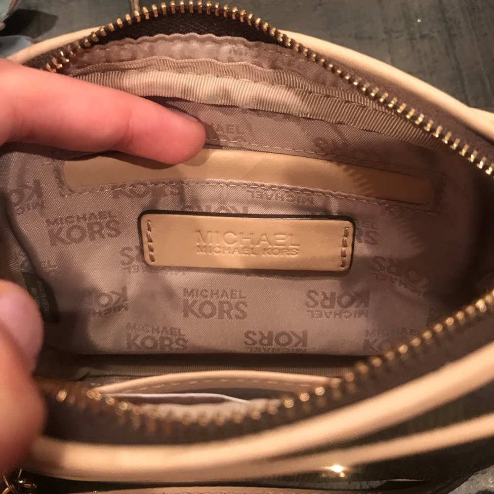 Michael Kors Brown Crossbody - Picture 6 of 8